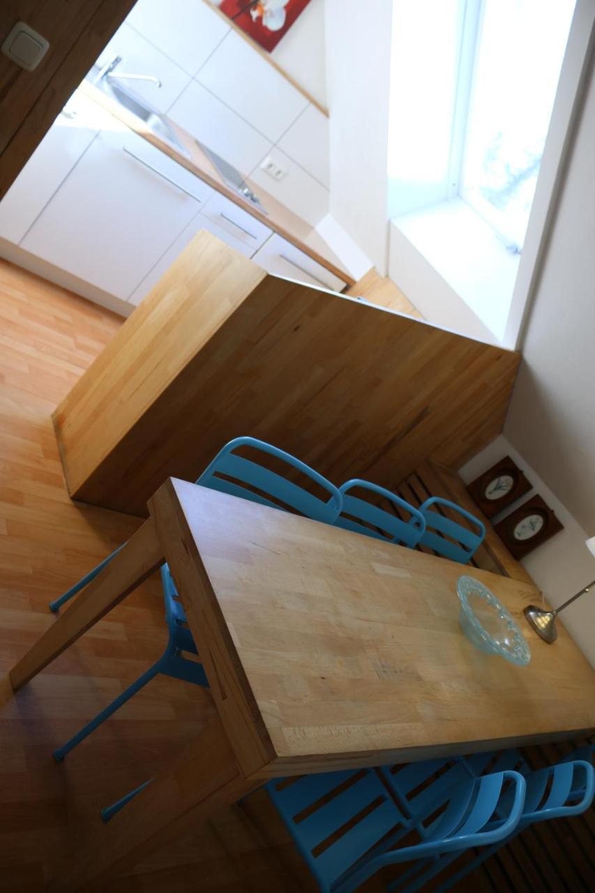 Moderne Studio Apartments Und 4 Zimmer Wohnungen In Oberhausen, Ideal Fuer Geschaeftsreisende Und Monteure Exterior foto