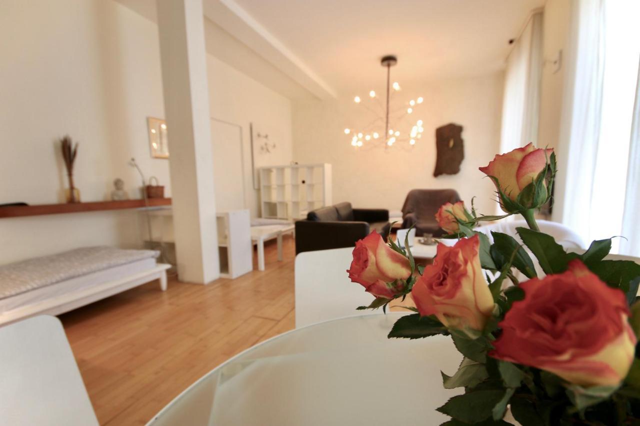 Moderne Studio Apartments Und 4 Zimmer Wohnungen In Oberhausen, Ideal Fuer Geschaeftsreisende Und Monteure Exterior foto