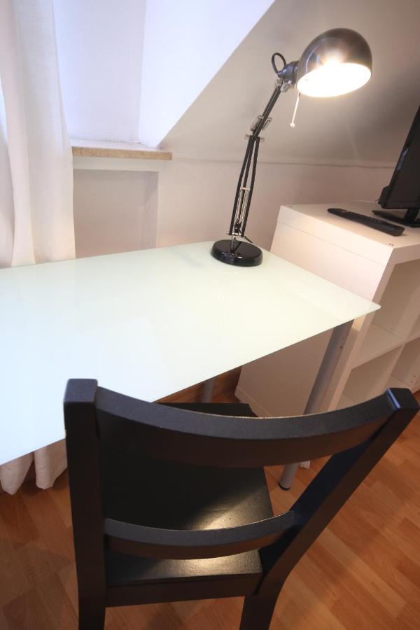 Moderne Studio Apartments Und 4 Zimmer Wohnungen In Oberhausen, Ideal Fuer Geschaeftsreisende Und Monteure Exterior foto
